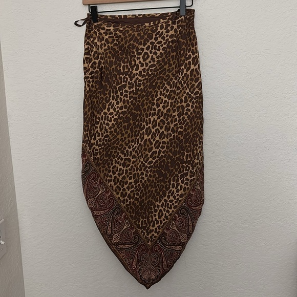 GAP silk handkerchief leopard / paisley skirt size 2 - Picture 5 of 6